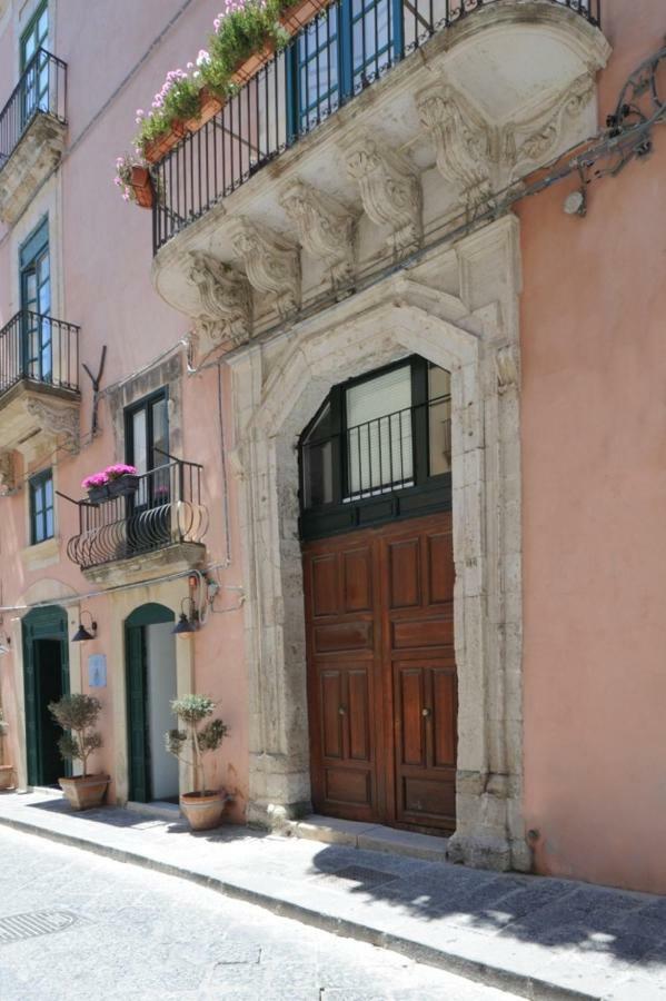 Ortigia Suite - Theater Syracuse Esterno foto
